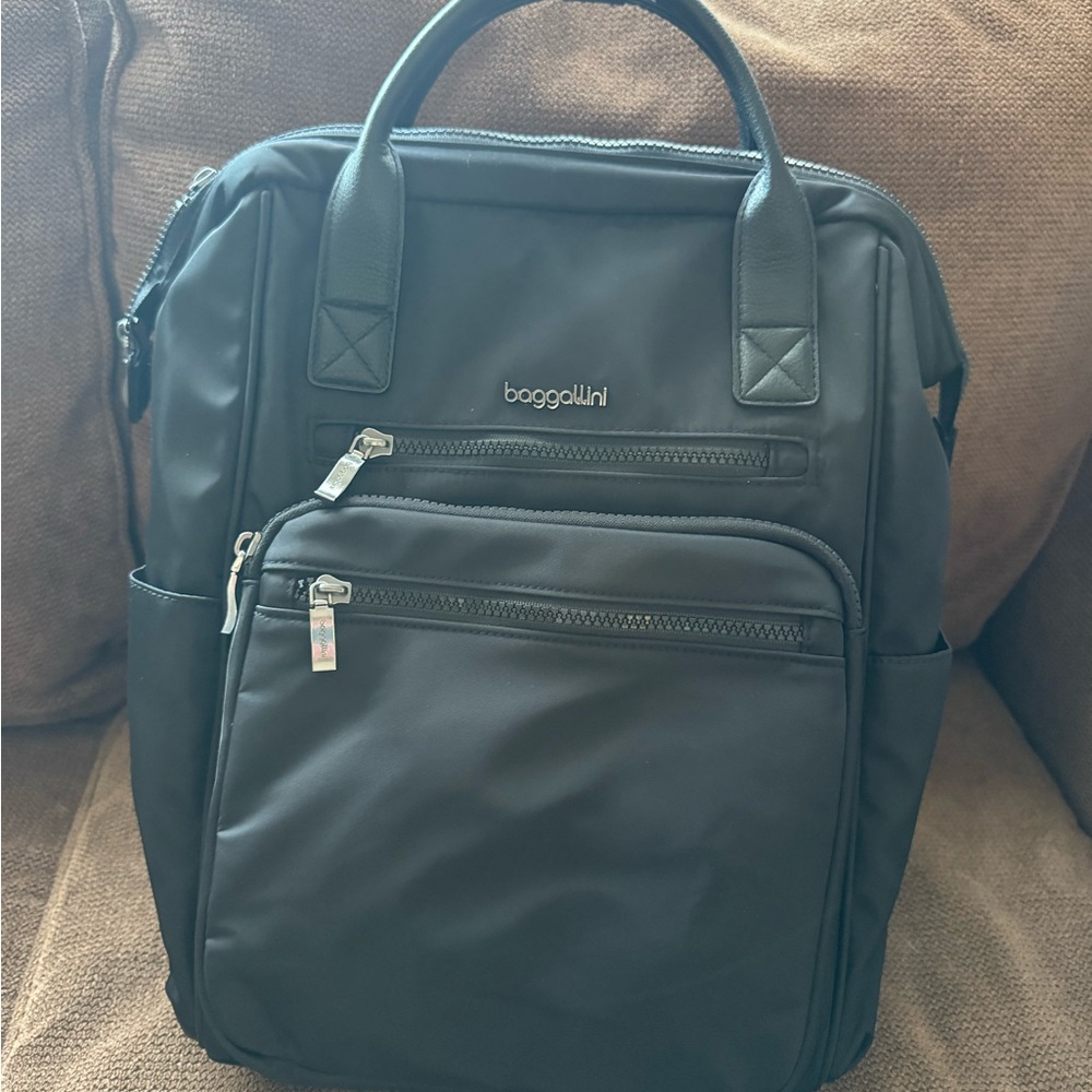 Brand new. Used once. Perfect condition